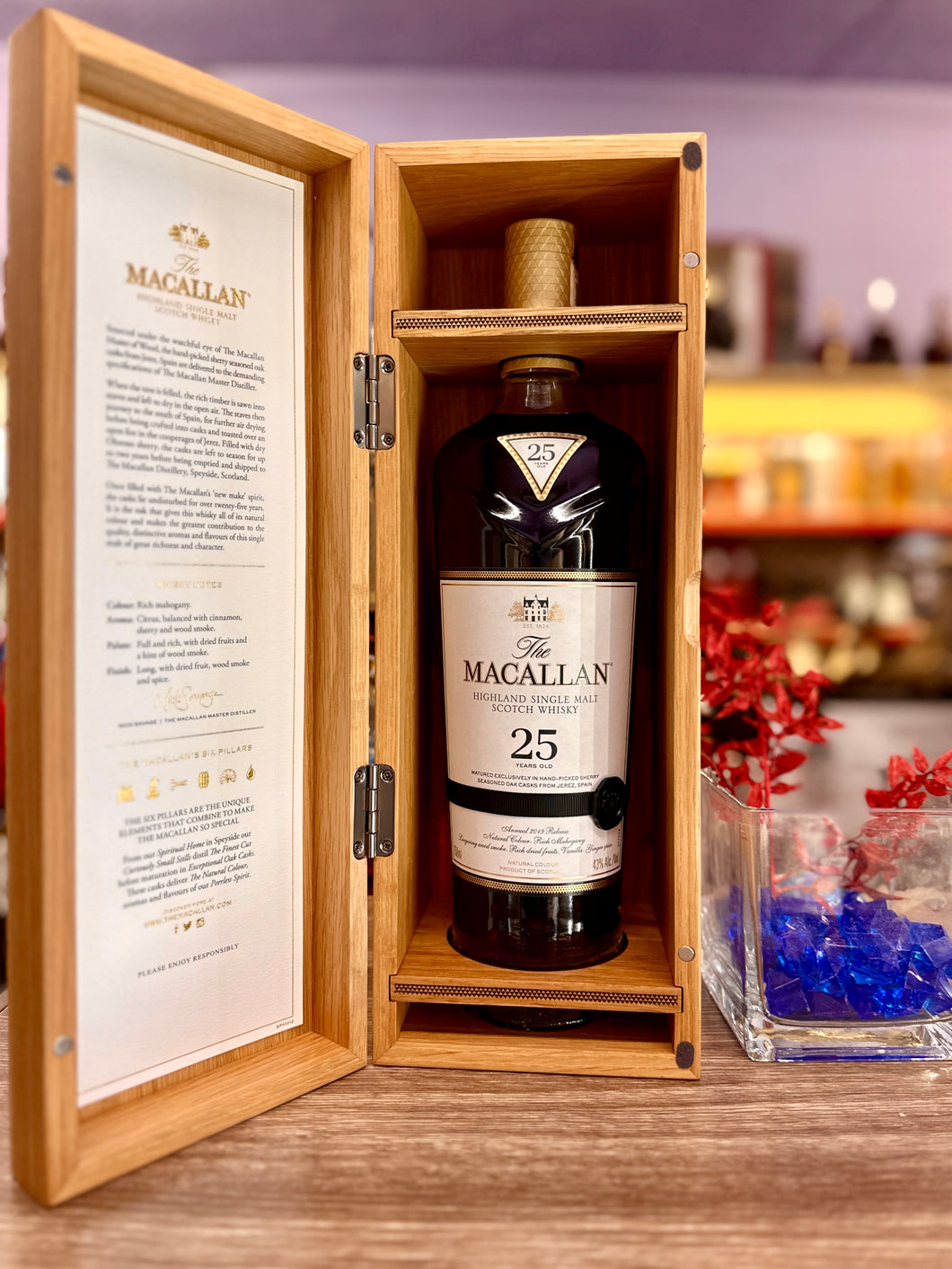 Macallan Sherry Oak 25 year Old Single Malt Scotch Whisky, 2023  vintage